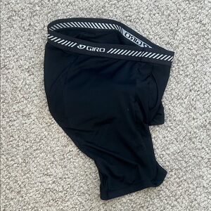 Giro Black Cycling Shorts with Logo Waistband